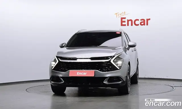 Kia Sportage 2023 2.0 автомат (гидро), миниатюра 3