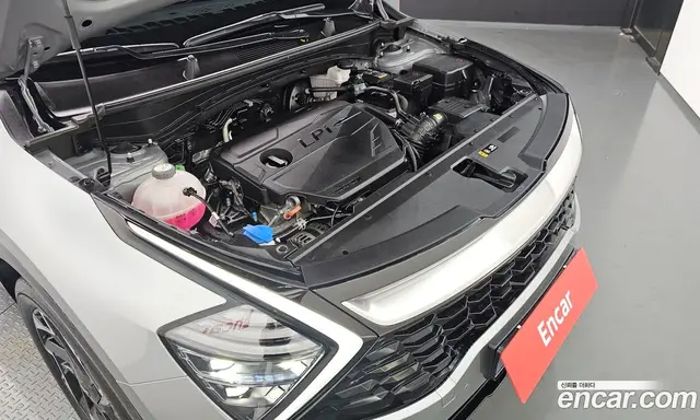 Kia Sportage 2023 2.0 автомат (гидро), миниатюра 6