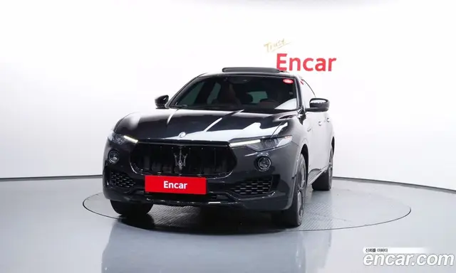 Maserati Levante 2018 3.0 автомат (гидро), миниатюра 3