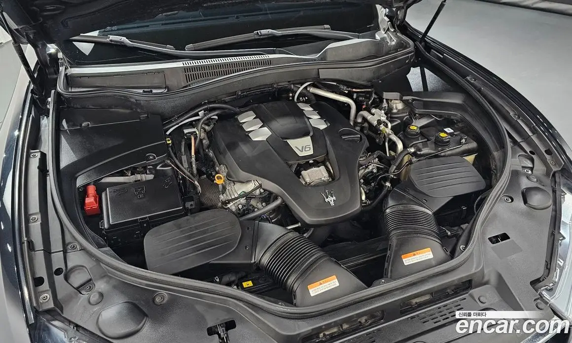 Maserati Levante 2018 3.0 автомат (гидро), фото 6