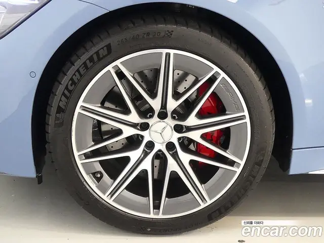 Mercedes-Benz AMG GT 2024 3.0 автомат (гидро), миниатюра 4