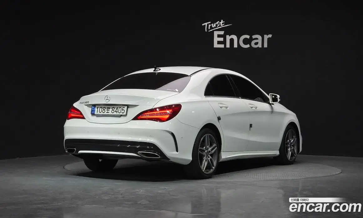 Mercedes-Benz CLA-Class 2018 2.0 автомат (гидро), фото 2 Mercedes-Benz CLA-Class 2018 2.0 автомат (гидро), фото 2