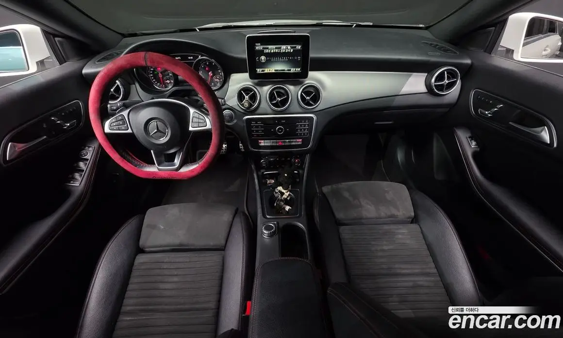 Mercedes-Benz CLA-Class 2018 2.0 автомат (гидро), фото 7 Mercedes-Benz CLA-Class 2018 2.0 автомат (гидро), фото 7