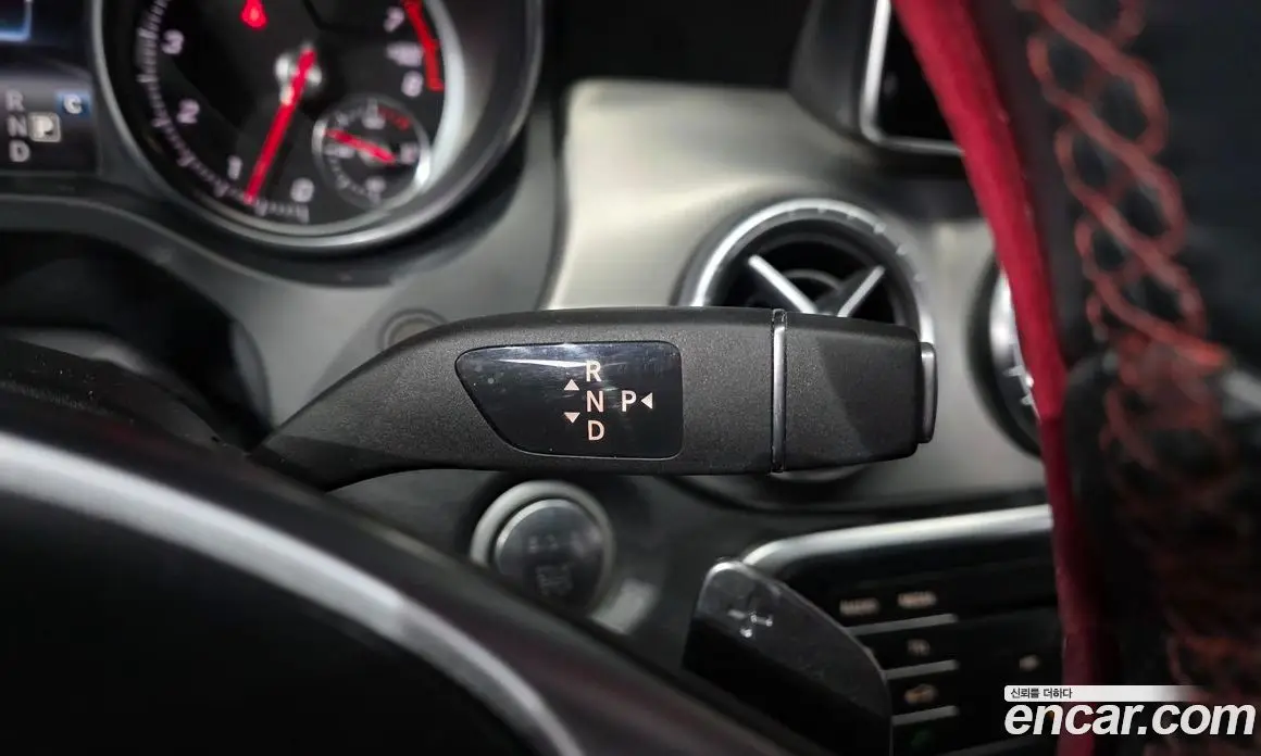 Mercedes-Benz CLA-Class 2018 2.0 автомат (гидро), фото 9 Mercedes-Benz CLA-Class 2018 2.0 автомат (гидро), фото 9