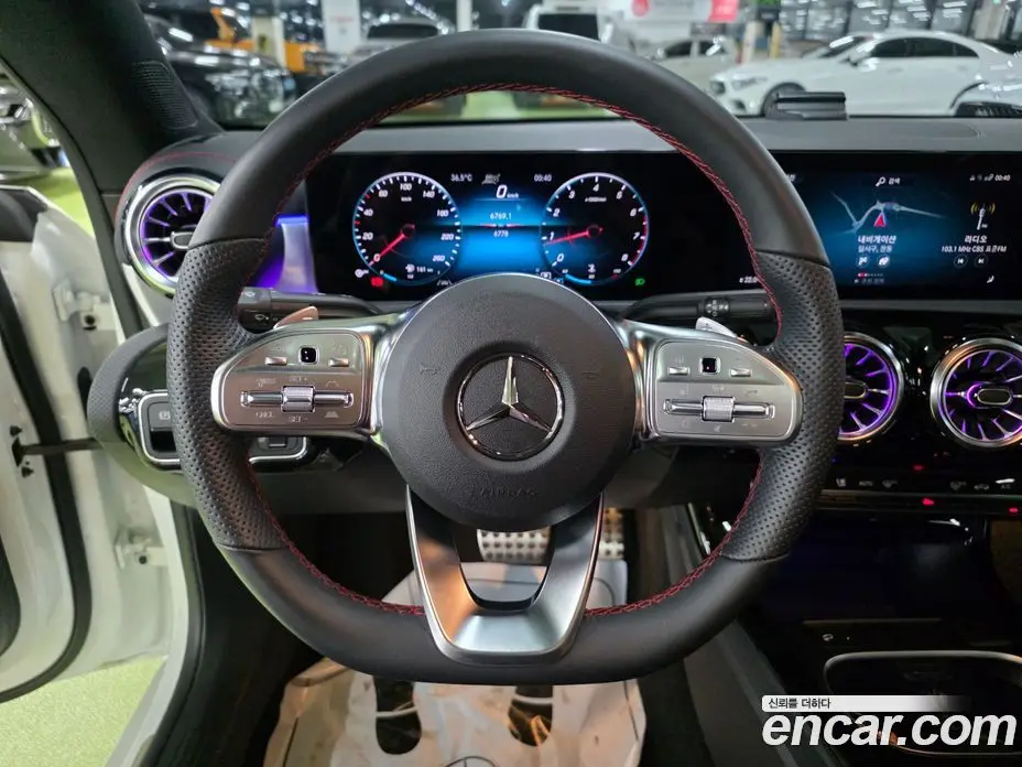Mercedes-Benz CLA-Class 2023 2.0 автомат (гидро), фото 15