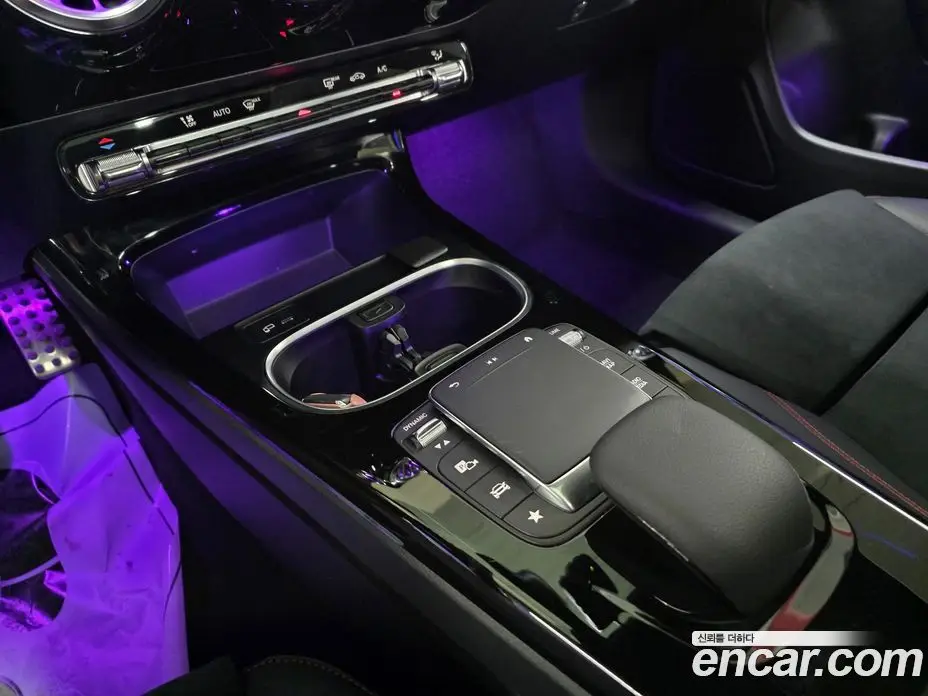 Mercedes-Benz CLA-Class 2023 2.0 автомат (гидро), фото 17