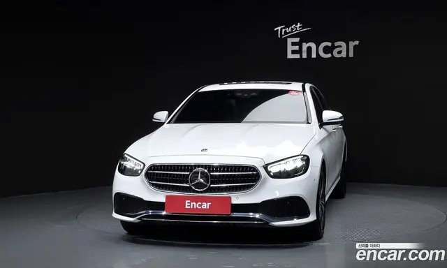 Mercedes-Benz E-Class 2021 2.0 автомат (гидро), миниатюра 3 Mercedes-Benz E-Class 2021 2.0 автомат (гидро), миниатюра 3