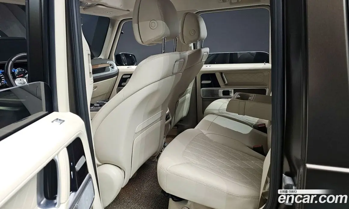 Mercedes-Benz G-Class 2023 4.0 автомат (гидро), фото 12