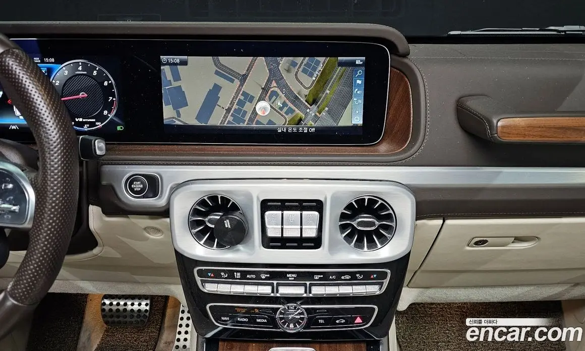Mercedes-Benz G-Class 2023 4.0 автомат (гидро), фото 15