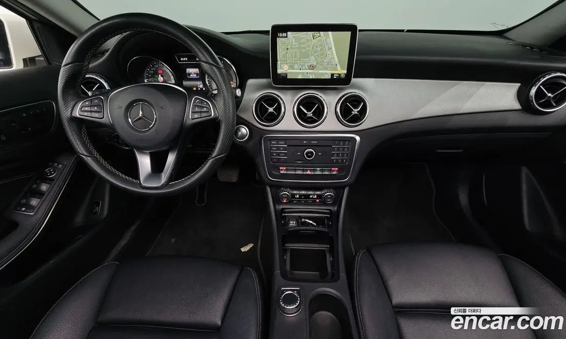 Mercedes-Benz GLA-Class 2016 2.1 автомат (гидро), фото 7 Mercedes-Benz GLA-Class 2016 2.1 автомат (гидро), фото 7