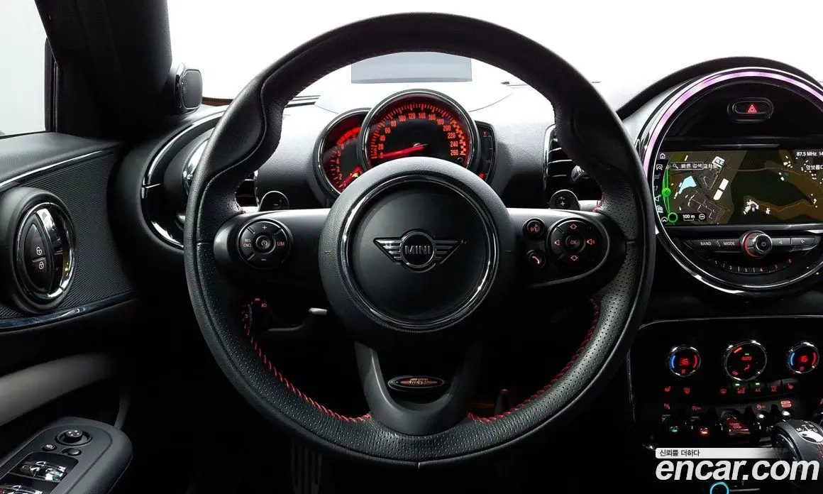 Mini Clubman 2019 2.0 автомат (гидро), фото 17 Mini Clubman 2019 2.0 автомат (гидро), фото 17
