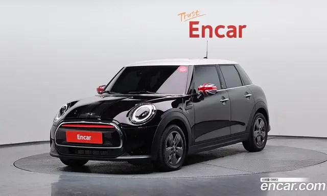 Mini Cooper, 2022, 31 108 км