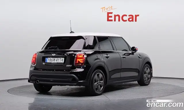 Mini Cooper 2022 1.5 автомат (гидро), миниатюра 2