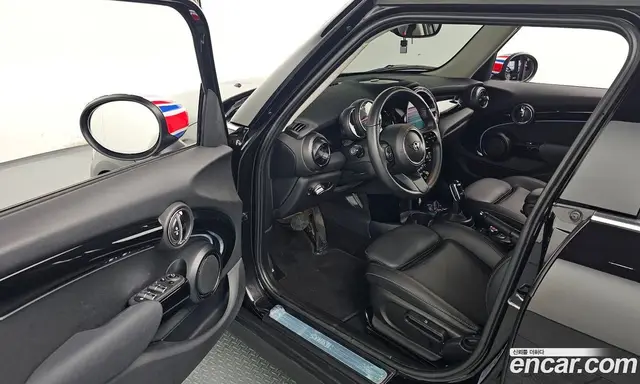 Mini Cooper 2022 1.5 автомат (гидро), миниатюра 11