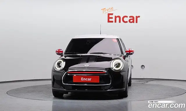 Mini Cooper 2022 1.5 автомат (гидро), миниатюра 3