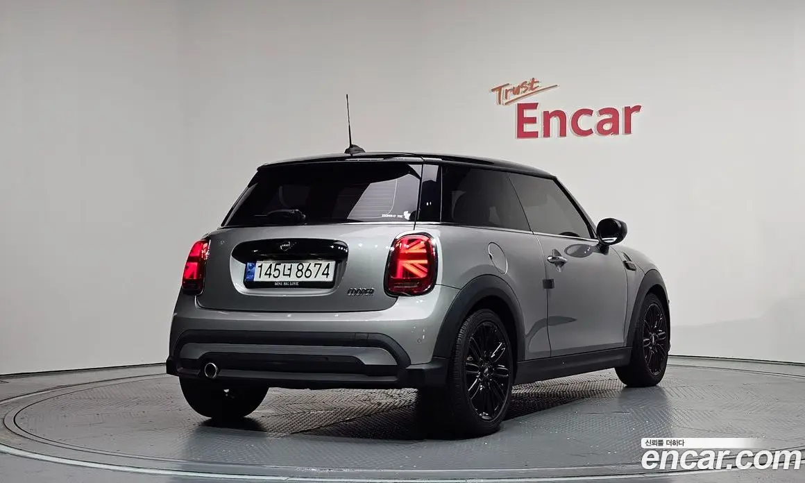 Mini Cooper 2024 1.5 автомат (гидро), фото 2 Mini Cooper 2024 1.5 автомат (гидро), фото 2