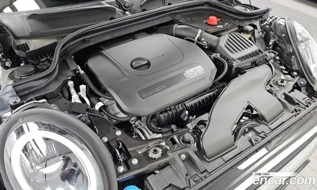 Mini Cooper 2024 1.5 автомат (гидро), миниатюра 6 Mini Cooper 2024 1.5 автомат (гидро), миниатюра 6