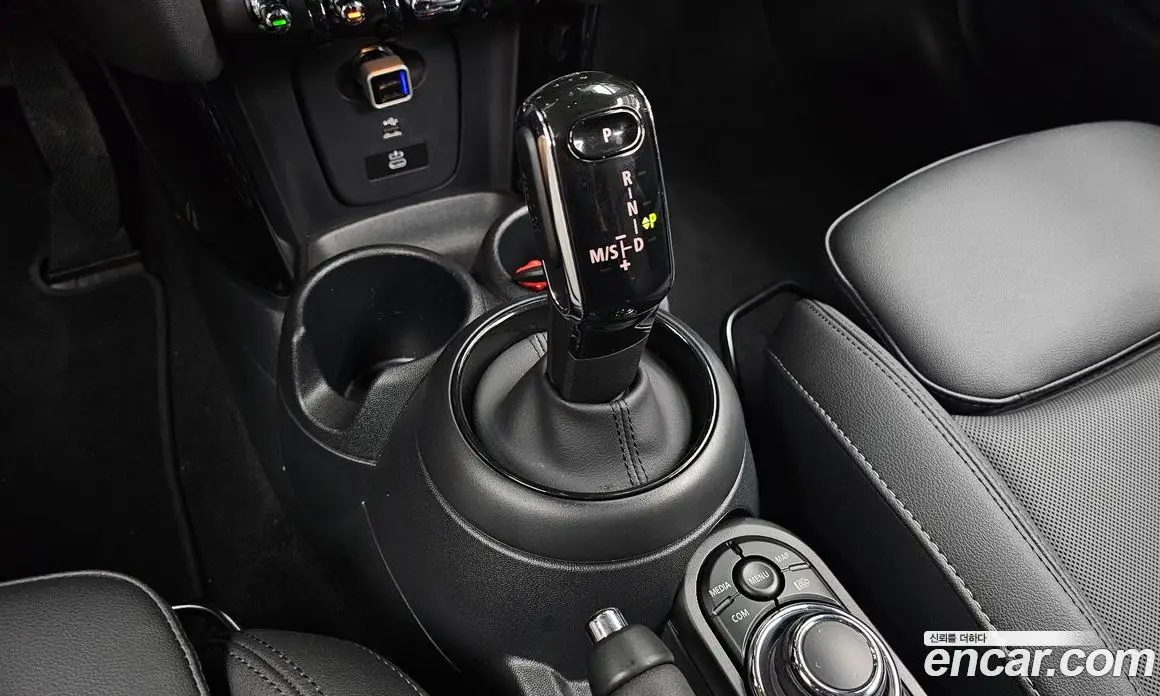 Mini Cooper 2024 1.5 автомат (гидро), фото 9 Mini Cooper 2024 1.5 автомат (гидро), фото 9