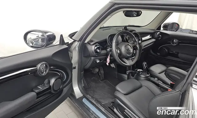 Mini Cooper 2024 1.5 автомат (гидро), миниатюра 10 Mini Cooper 2024 1.5 автомат (гидро), миниатюра 10