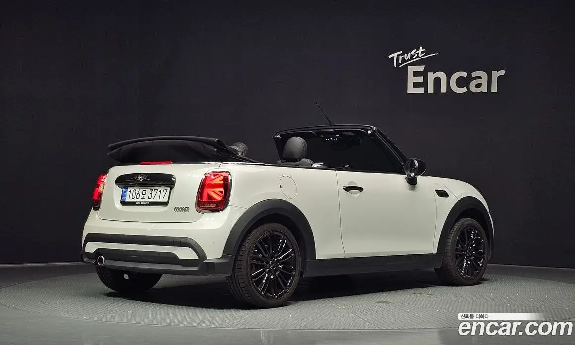 Mini Cooper Convertible 2024 1.5 автомат (гидро), фото 2 Mini Cooper Convertible 2024 1.5 автомат (гидро), фото 2