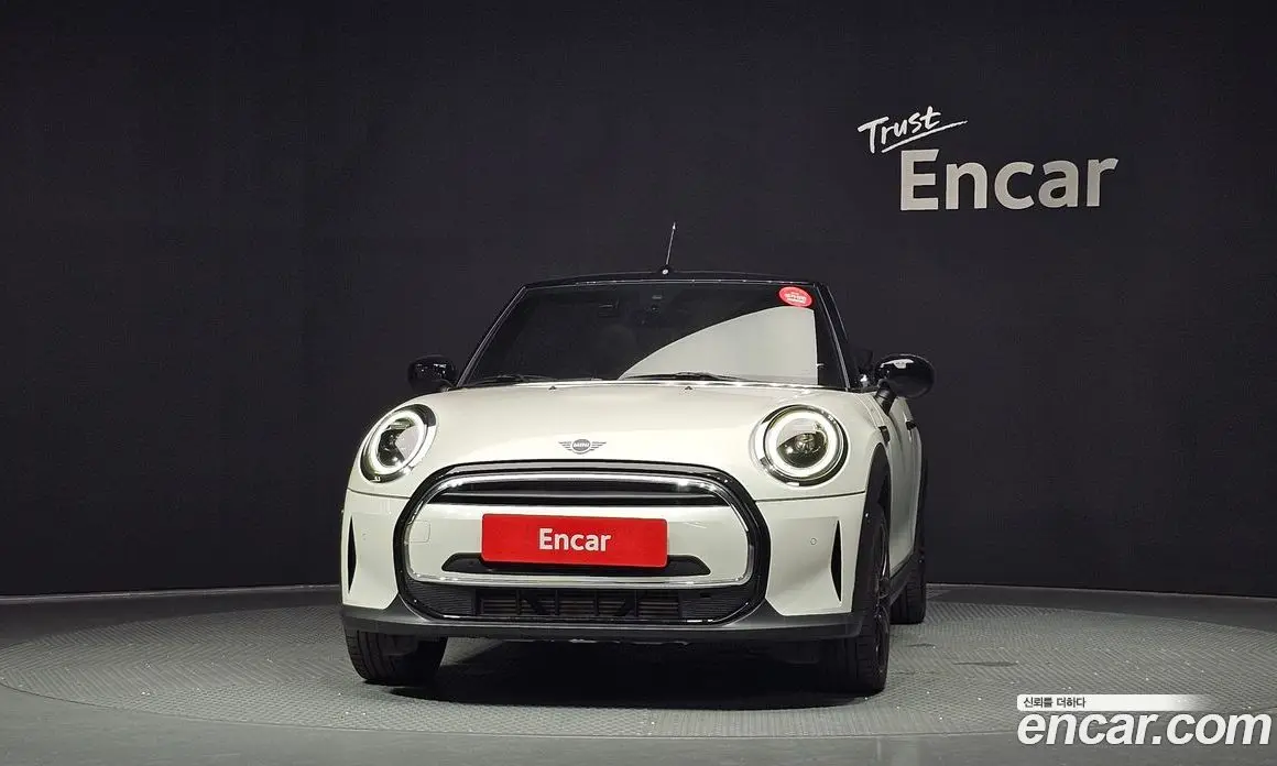 Mini Cooper Convertible 2024 1.5 автомат (гидро), фото 3 Mini Cooper Convertible 2024 1.5 автомат (гидро), фото 3