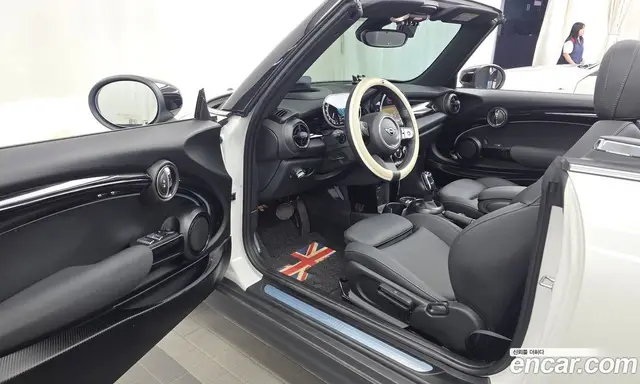 Mini Cooper Convertible 2024 1.5 автомат (гидро), миниатюра 10 Mini Cooper Convertible 2024 1.5 автомат (гидро), миниатюра 10