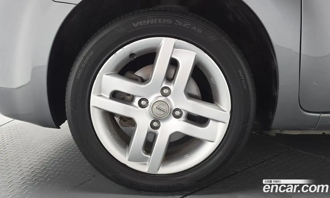 Nissan Cube 2013 1.8 автомат (гидро), фото 5