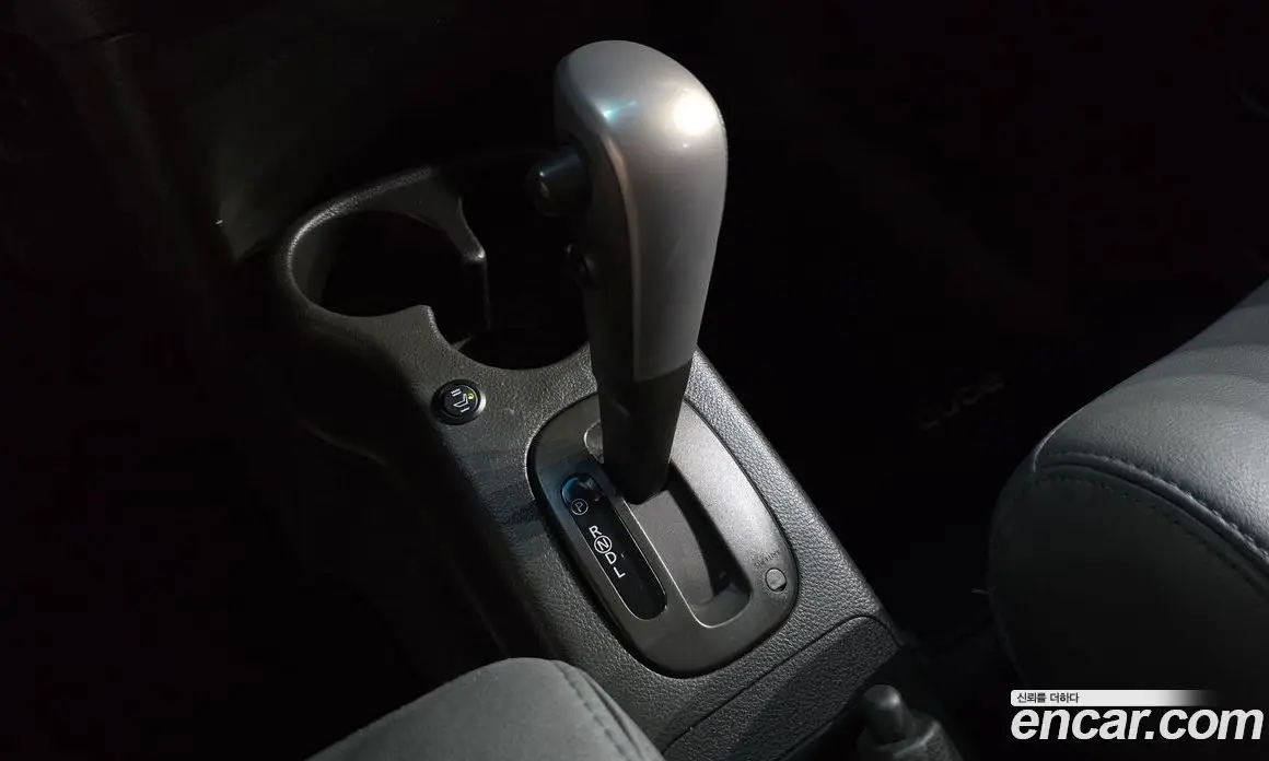 Nissan Cube 2013 1.8 автомат (гидро), фото 9