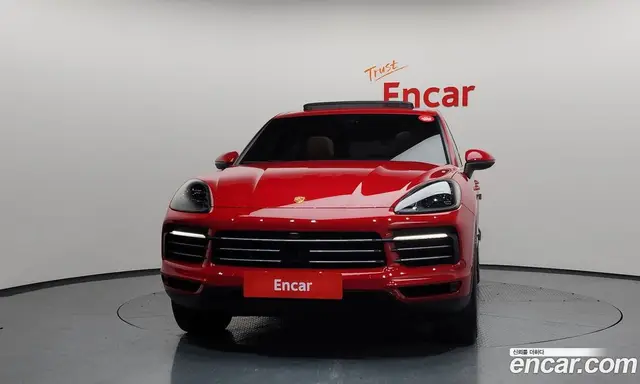 Porsche Cayenne 2023 3.0 автомат (гидро), миниатюра 3