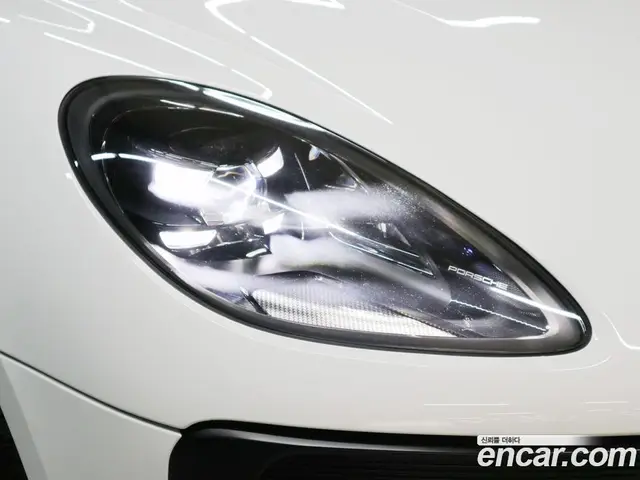 Porsche Macan 2020 2.9 автомат (гидро), миниатюра 11
