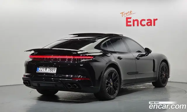 Porsche Panamera 2025 4.0 автомат (гидро), миниатюра 2