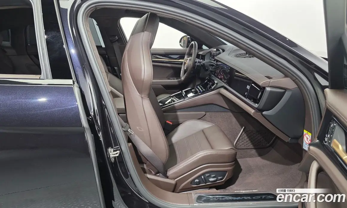 Porsche Panamera 2025 4.0 автомат (гидро), фото 12