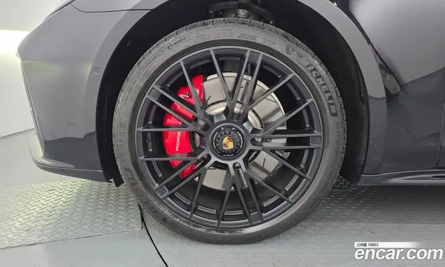 Porsche Panamera 2025 4.0 автомат (гидро), миниатюра 5