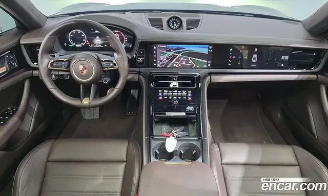 Porsche Panamera 2025 4.0 автомат (гидро), миниатюра 7