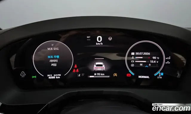 Porsche Panamera 2025 4.0 автомат (гидро), миниатюра 8