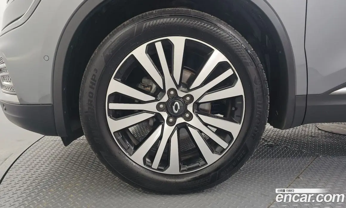 Renault (Samsung) QM6 2022 2.0 автомат (гидро), фото 5 Renault (Samsung) QM6 2022 2.0 автомат (гидро), фото 5