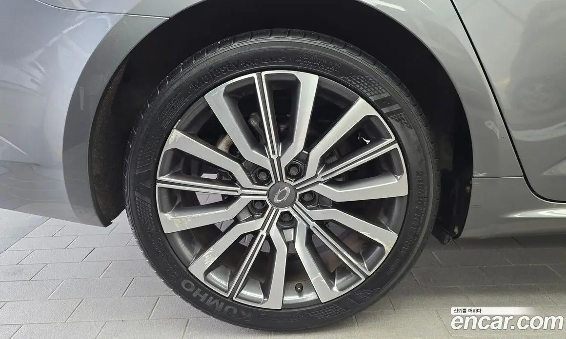 Renault (Samsung) SM6 2021 1.3 автомат (гидро), фото 5 Renault (Samsung) SM6 2021 1.3 автомат (гидро), фото 5
