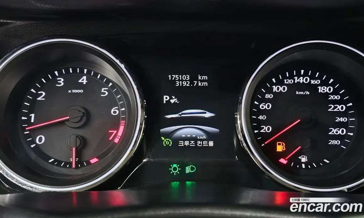 Renault (Samsung) SM7 2016 2.5 автомат (гидро), фото 8 Renault (Samsung) SM7 2016 2.5 автомат (гидро), фото 8