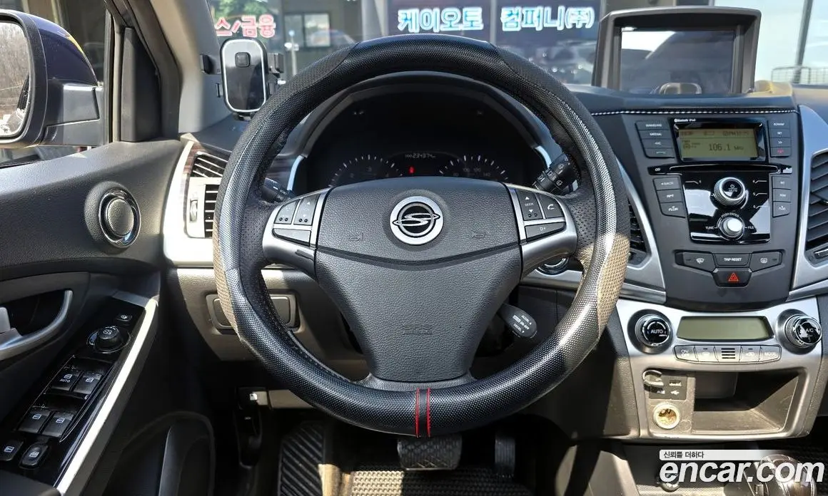 SsangYong Korando 2013 2.0 автомат (гидро), фото 13
