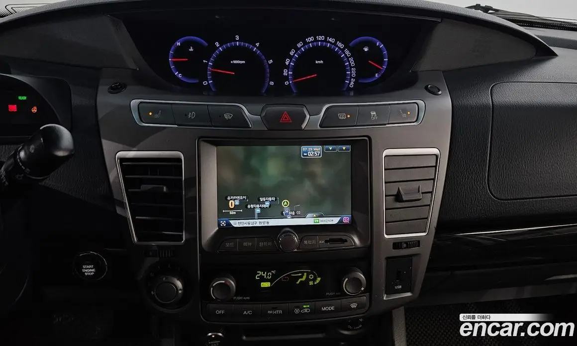 SsangYong Korando 2015 2.2 автомат (гидро), фото 16 SsangYong Korando 2015 2.2 автомат (гидро), фото 16
