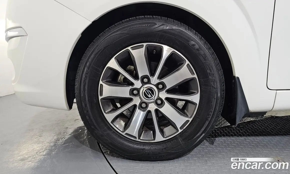 SsangYong Korando 2015 2.2 автомат (гидро), фото 5 SsangYong Korando 2015 2.2 автомат (гидро), фото 5