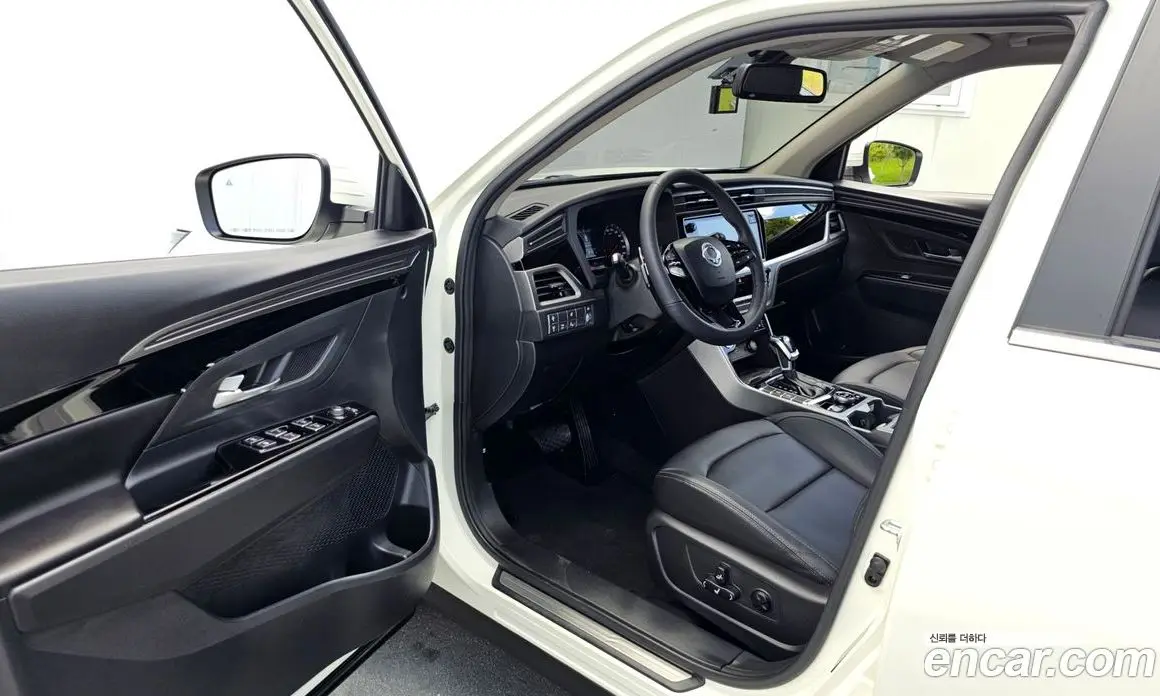 SsangYong Korando 2025 1.5 автомат (гидро), фото 10