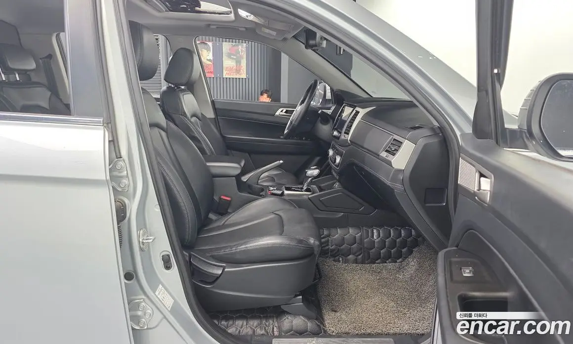 SsangYong Rexton 2018 2.2 автомат (гидро), фото 11