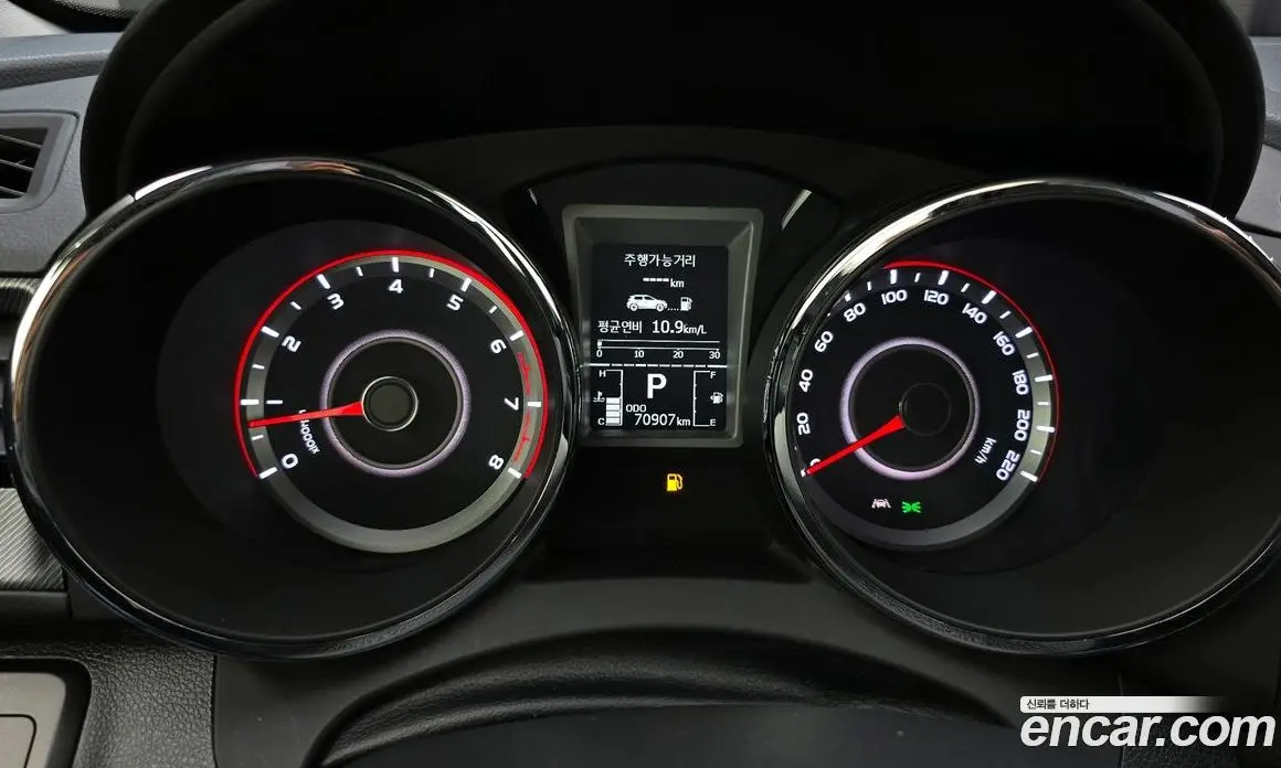 SsangYong TIBOLI 2017 1.6 автомат (гидро), фото 8
