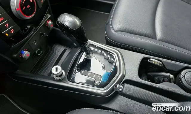 SsangYong TIBOLI 2017 1.6 автомат (гидро), миниатюра 9