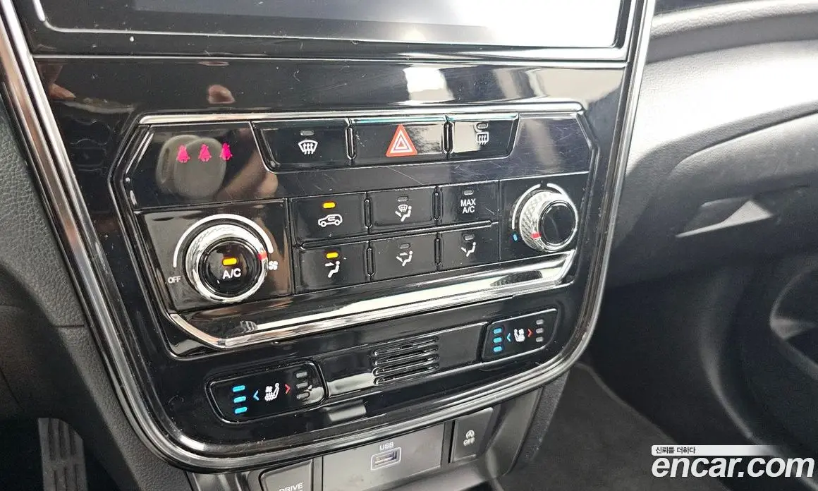 SsangYong TIBOLI 2022 1.5 автомат (гидро), фото 16