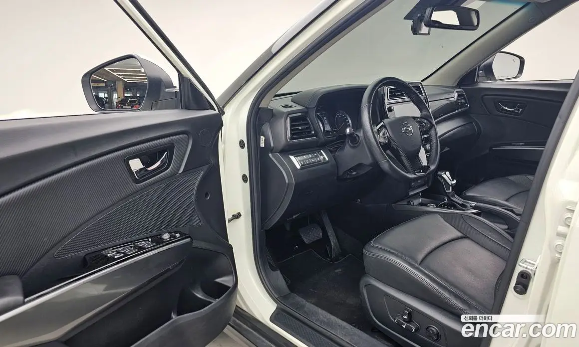 SsangYong TIBOLI 2022 1.5 автомат (гидро), фото 10