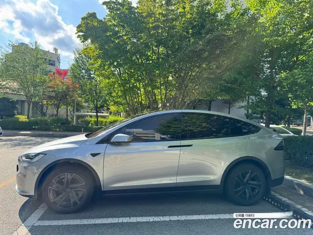 Tesla Model X 2026 автомат (гидро), миниатюра 2