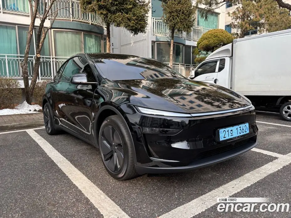 Tesla Model Y 2026 автомат (гидро), фото 2 Tesla Model Y 2026 автомат (гидро), фото 2