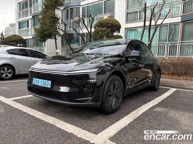 Tesla Model Y 2026 автомат (гидро), миниатюра 3 Tesla Model Y 2026 автомат (гидро), миниатюра 3